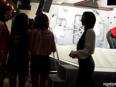 Kont, Pijpbeurt, Bruinharig, Fetisj, Hardcore, Pissen, Kut duiken, Tieten likken