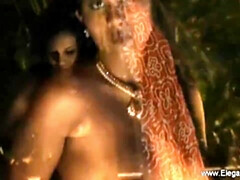 Braunhaarige, Schwarz, Hd, Indisch, Interrassisch, Massage, Milf, Mutti