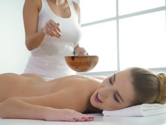 Culo, Penetracion con dedos, Besar, Masaje, Desnudo, Coño, Estriptis, Tatuaje