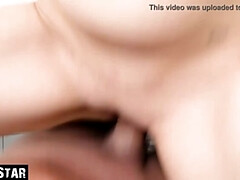 Leie, Kehlenfick, Freundin, Pov, Muschi, Dürr, Jungendliche (18+), Eng