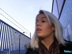 Amateur, Nana, Blonde, Sucer une bite, Européenne, Argent, De plein air, Pov