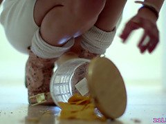 Amerikaans, Kont, Mooi, Bruinharig, Lesbisch, Masturbatie, Moeder die ik wil neuken, Stiefmoeder