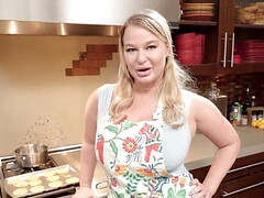 Grosser schwanz, Blondine, Blasen, Kehlenfick, Milf, Pornostars, Pov, Stiefmutter