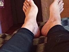 Gresopios Feet Get Worshiped
