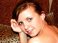 Amateur, Chambre à dormir, Grosse bite, Sucer une bite, Seins naturels, Maigrichonne, Nénés