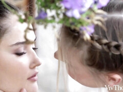 Tetas grandes, Morena, Casero, Lesbiana, Tetas