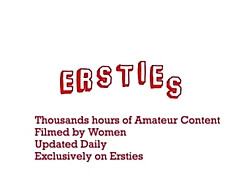 Leie, Braunhaarige, Frau, Deutsch, Natürlich, Natürlichen titten, Öffentlich, Solo