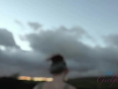 Amateur, Playa, Penetracion con dedos, Despelote, Novia, Orgasmo, Pov, Afeitado