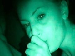 Leie, Blasen, Braunhaarige, Masturbation, Natürlichen titten, Dürr, Jungendliche (18+), Titten