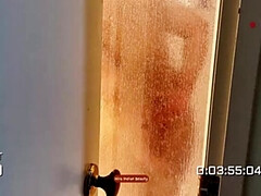 Cuarto de baño, Culo grande, Familia, Indio, Mamá, Tetas naturales, Ducha, Estriptis