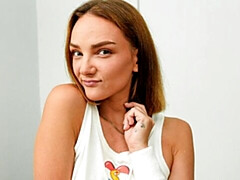 18, 素人, お尻, 指いじり, ガリガリ, 一人, ストリッピング, ティーン