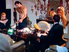 デカ尻, デカパイ, ブロンド, フェラチオ, 毛深い, 手コキする, 淫乱熟女, ヴィンテージ