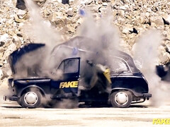 Grote kont, Pijpbeurt, Sperma shot, Lul, Vrouw, Monster, Orgasme, Tatoeage