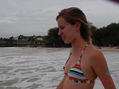 Strand, Badpak, Blond, Flashing, Buiten, Kut duiken, Mager, Tieten likken