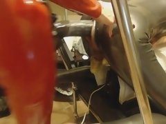 Enthousiasteling, Anaal, Voorbinddildo