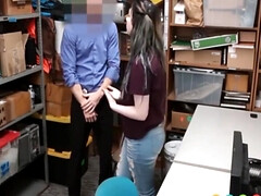 Verga grande, Corrida, Garganta profunda, Doble penetracion, Tetas naturales, Pezones, Pov, Tatuaje