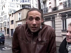 素人, ブロンド, フランス人, 乱交, 淫乱熟女, 妊娠, 三人, のぞき