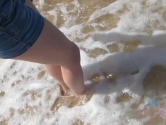 Plage, Bikini, Doigter, Petite amie, Poilue, Piercing, Pov, Nénés