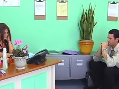 デカパイ, フェラチオ, 茶髪の, 口内発射, イマラチオ, 顔射, オフィス, ティーン