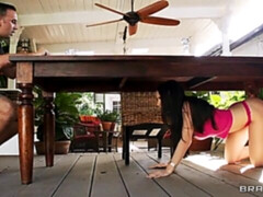 Жопа, Большая жопа, Минет, Брюнетки, Собачьи, Ласковые ручки, Шлепки, Молоденькие