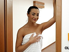 18 jaar, Tsjechisch, Daddy, Likken, Doordringend, Kut duiken, Geschoren, Tiener