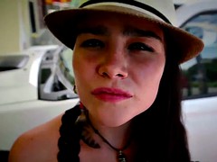 Colombian beauty knows how to shake that ass