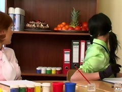 Tetas grandes, Negro, Morena, Pelea de gatas, Natural, Tetas naturales, Pantaletas, Maestra