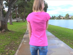 Jurk, Extreem, Gapende, Hakken, Orgasme, Openbaar, Alleen, Onder de rok