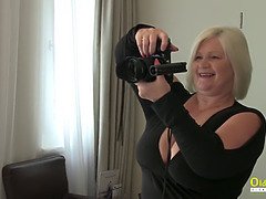 Belleza, Tetas grandes, Tetona, Madura, Maduro, Madres para coger, Mamá, Madrastra