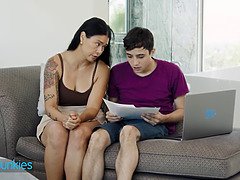 デカパイ, フェラチオ, 手コキする, 淫乱熟女, オマンコ, 現実, スペイン人, 義母