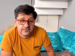 HUNT4K. Angry man for cash allows friend to have an affair with his new GF