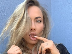 Incroyable, Doigter, Branlette thaïlandaise, Mère que j'aimerais baiser, Piercing, Pov, Solo, Tatouage