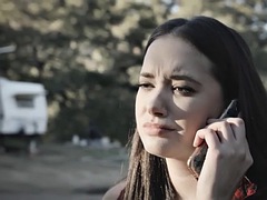 Brunette brune, Doigter, Mère que j'aimerais baiser