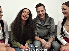 Anal, Nana, Gros seins, Sucer une bite, Branlette thaïlandaise, Echangistes, Adolescente, Nénés