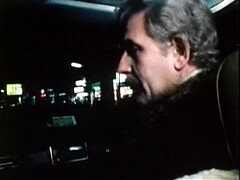 Брюнетки, В машине, Пальцем, Немки, Волосатые, Секс без цензуры, Киски, Жесткий секс