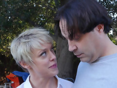 Большие сиськи, Блондинки, Минет, Глубокая глотка, Член, Зрелые, Милф, Пирсинг