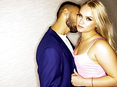 18 jahre, Grosser arsch, Grosser schwanz, Blondine, Blasen, Hundestellung, Jungendliche (18+), Titten