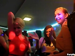 Tetas grandes, Rubia, Garganta profunda, Hd, Tacones, Interracial, Intercambio de parejas, Tatuaje