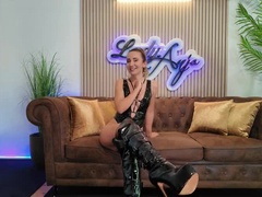 Culo, Botas, Morena, Dominacion femenina, Fetiche, Alemán, Orgasmo, Esclavo