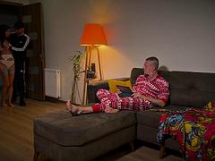 Leie, Bisexuell, Blasen, Betrug, Spermaladung, Hd, Flotter dreier, Titten