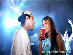 18 jahre, Leie, Hochschule, Gruppe, Handjob, Party, Jungendliche (18+), Spanner