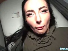 Sucer une bite, Éjaculer dans la bouche, En levrette, Hd, Orgasme, Public, Réalité, Criant