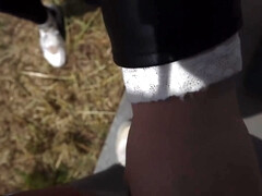 Enthousiasteling, Grote lul, Pijpbeurt, Sperma in mond, Sperma shot, Italiaans, Buiten, Openbaar