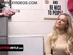 Pijpbeurt, Bedriegen, Seksspeelgoed, Politie, Rijden, Ruw, Schreeuwen, Vrouw