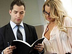 Gros cul, Grosse bite, Gros seins, Blonde, Sucer une bite, En levrette, Mère que j'aimerais baiser