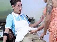 Tromperie, Femme couguar, Mère que j'aimerais baiser