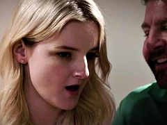 Anal, Nana, Gros seins, Bisexuelle, Sucer une bite, Branlette thaïlandaise, Hard, Plan cul à trois