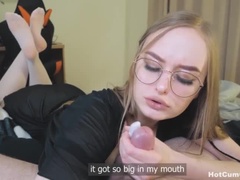 Amateur, Tir de sperme, Pieds, Mature, Mère que j'aimerais baiser, Russe, Fils, Suçant