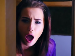Grote lul, Bruinharig, Sperma in mond, Diep in de keel, Sperma in gezicht, Masturbatie, Geschoren, Verassing