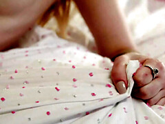 Kinderhüterin, Grosser schwanz, Blondine, Blasen, Süss, Schwestern, Jungendliche (18+), Titten